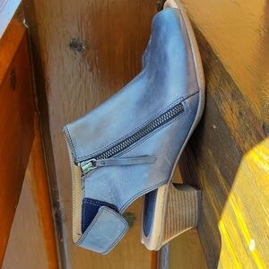 Earth Kristy Admiral Sandals-size 10